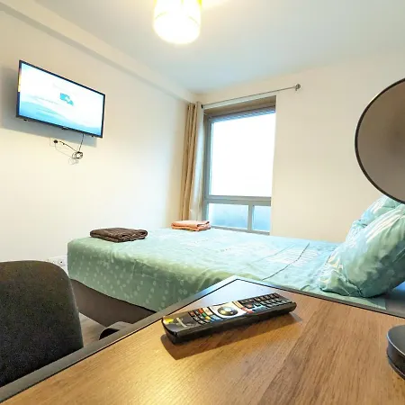 Beau-jean, Un Cocon Sympa 5 Min A Pied Du Centre-ville, Parking Prive, A 10 Min Du Chu Apartment
