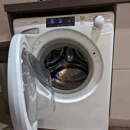 Beau-jean, Un Cocon Sympa 5 Min A Pied Du Centre-ville, Parking Prive, A 10 Min Du Chu