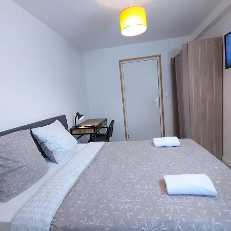 Apartamento Beau-jean, Un Cocon Sympa 5 Min A Pied Du Centre-ville, Parking Prive, A 10 Min Du Chu Poitiers