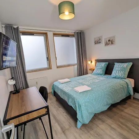 Beau-jean, Un Cocon Sympa 5 Min A Pied Du Centre-ville, Parking Prive, A 10 Min Du Chu * Poitiers