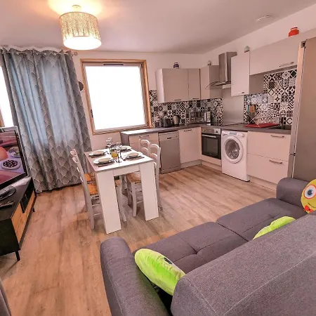 Apartamento Beau-jean, Un Cocon Sympa 5 Min A Pied Du Centre-ville, Parking Prive, A 10 Min Du Chu *