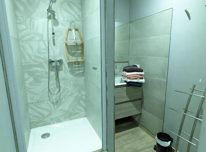 Διαμέρισμα Beau-jean, Un Cocon Sympa 5 Min A Pied Du Centre-ville, Parking Prive, A 10 Min Du Chu