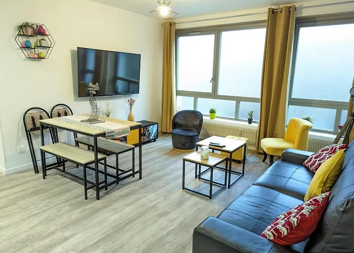 Beau-jean, Un Cocon Sympa 5 Min à Pied Du Centre-ville, Parking Privé, à 10 Min Du Chu