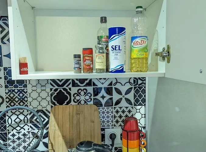 Beau-jean, Un Cocon Sympa 5 Min à Pied Du Centre-ville, Parking Privé, à 10 Min Du Chu Poitiers