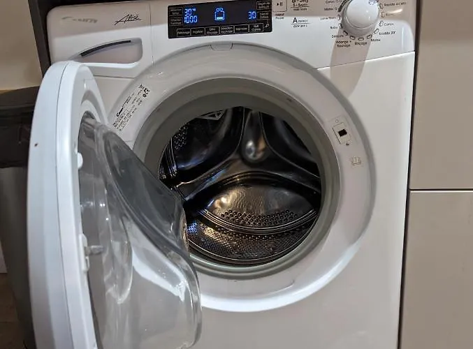 Beau-jean, Un Cocon Sympa 5 Min à Pied Du Centre-ville, Parking Privé, à 10 Min Du Chu