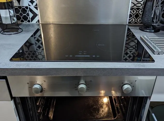 Beau-jean, Un Cocon Sympa 5 Min à Pied Du Centre-ville, Parking Privé, à 10 Min Du Chu * Poitiers