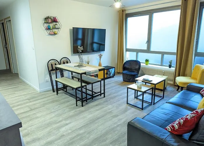 Beau-jean, Un Cocon Sympa 5 Min à Pied Du Centre-ville, Parking Privé, à 10 Min Du Chu