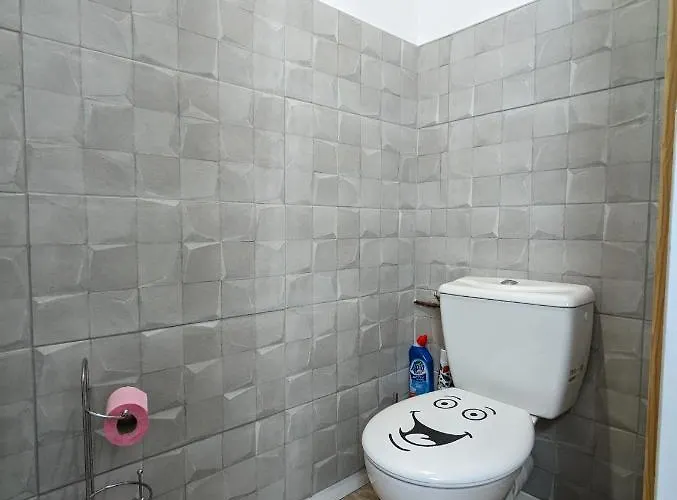 Beau-jean, Un Cocon Sympa 5 Min à Pied Du Centre-ville, Parking Privé, à 10 Min Du Chu * Poitiers