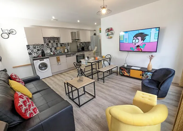 Apartamento Beau-jean, Un Cocon Sympa 5 Min à Pied Du Centre-ville, Parking Privé, à 10 Min Du Chu *