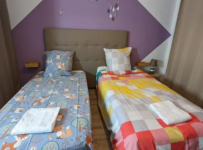 Beau-jean, Un Cocon Sympa 5 Min à Pied Du Centre-ville, Parking Privé, à 10 Min Du Chu *