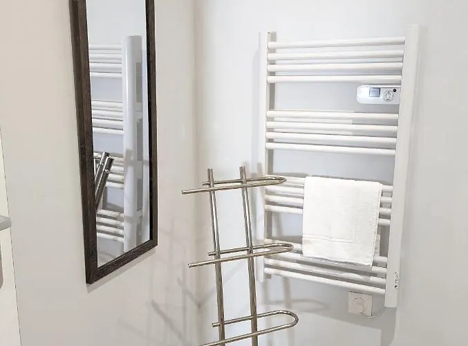 Beau-jean, Un Cocon Sympa 5 Min A Pied Du Centre-ville, Parking Prive, A 10 Min Du Chu * Πουατιέ